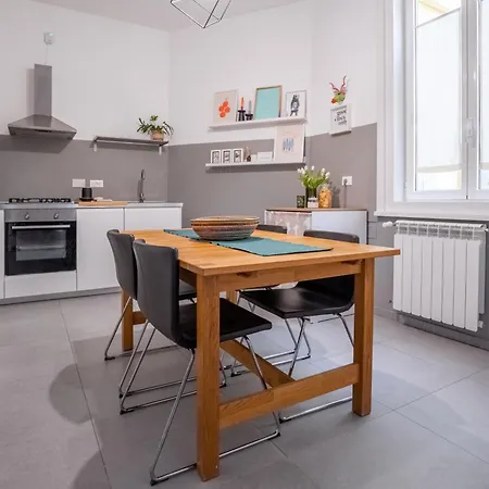 Casa 1903 Апартаменты Триест